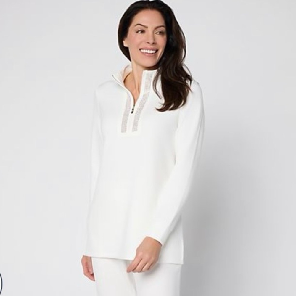 Belle by Kim Gravel Scubaluxe Cream long sleeve tunic half zip rhinestones Small